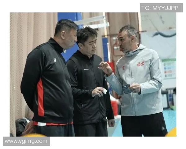 北京排球队状态引发热议球迷与专家观点大相径庭